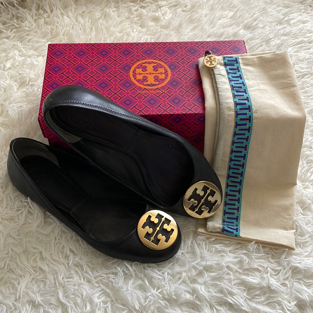 TORY BURCH Reva Ballet (size 9.5us) 100% Authentic 🖤💛🖤💛🖤💛🖤💛🖤